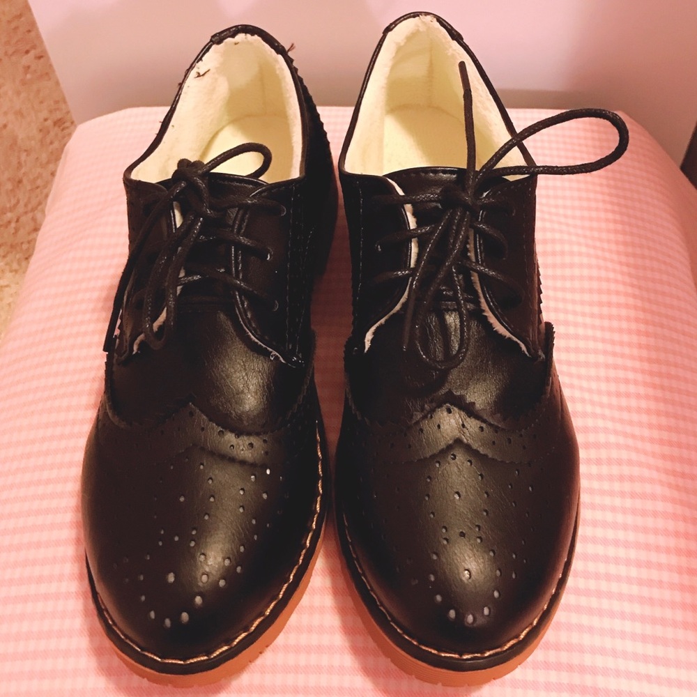 Women’s Oxford Shoes